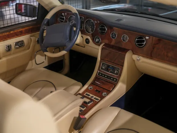 Kasino Jackpot Village Android/iOS aplikace